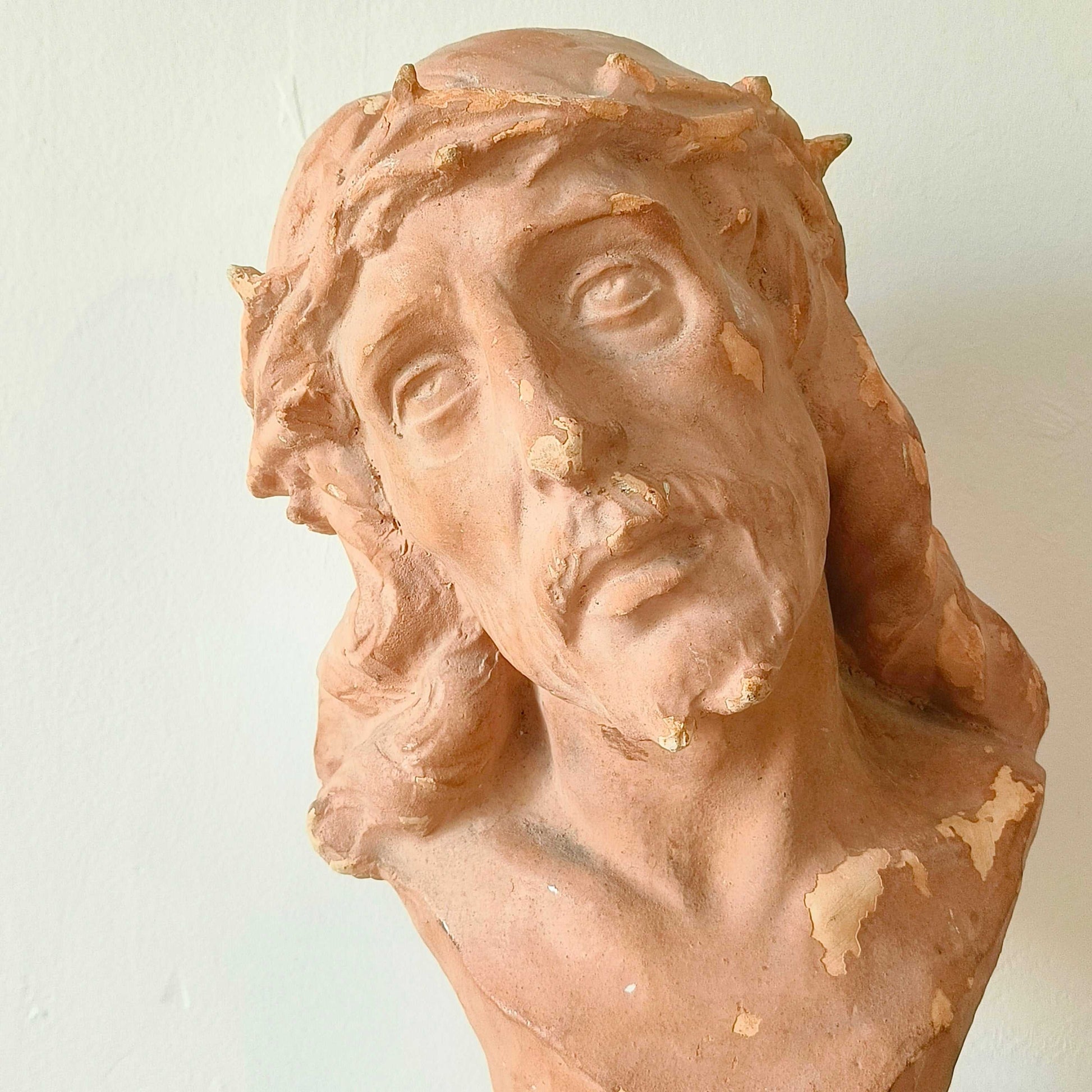 Bust sculpture of Jesus Christ with crown of thorns and expressive upward gaze, early 20th century plaster artwork from France